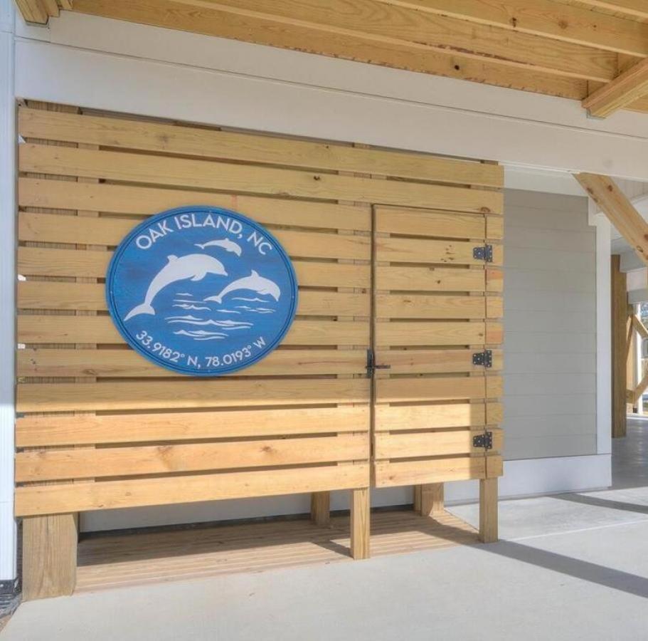 Villa Seas The Day Oak Island Exterior foto