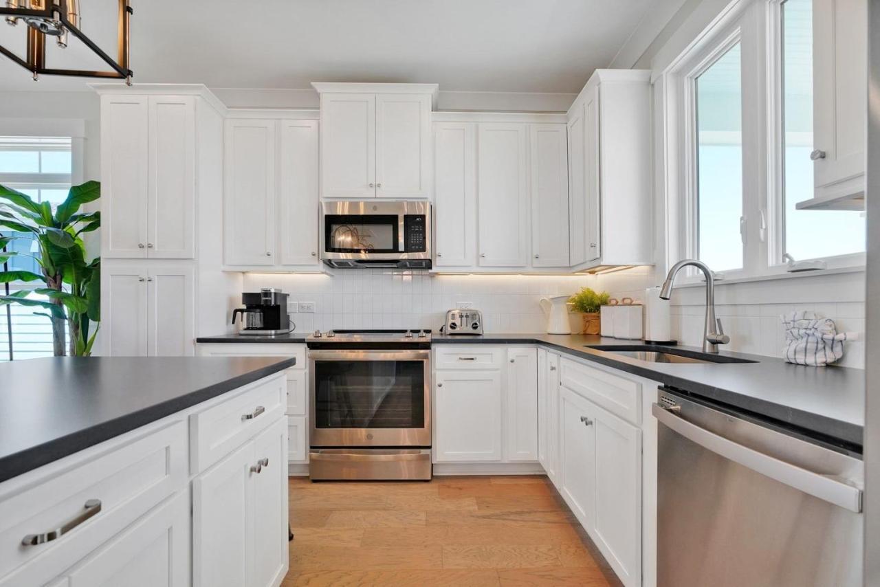 Villa Seas The Day Oak Island Exterior foto